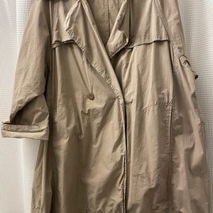 Trench coat